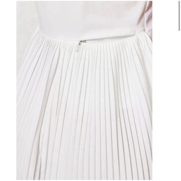 Nike Dri-FIT Ace Sleeveless Golf Dress Size Medium - Picture 2 of 11